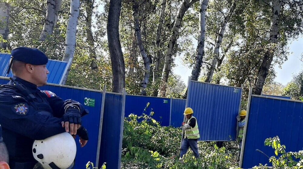 Novosadska opozicija osuđuje brutalnost policije: Hitno oslobodite uhapšene aktiviste sa Šodroša 1