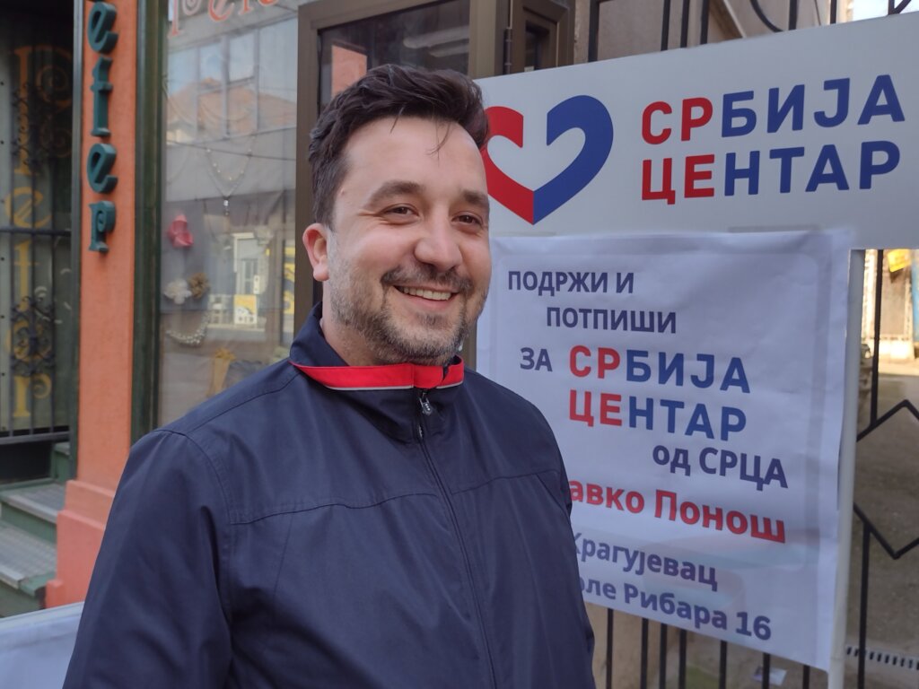 Prerasli pokret i sazreli za stranku: Kragujevčani potpisuju za registraciju Srbije Centar 2