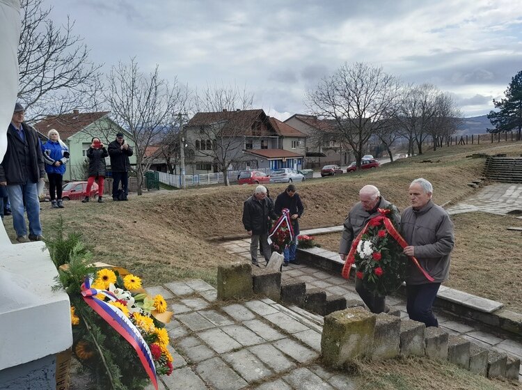Obeleženo stradanje antifašista na Metinom brdu u Kragujevcu 1