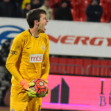 Golman Kljajić nije jedini fudbaler na meti huligana Novog Pazara: Pre više godina pretili su pištoljem napadaču zbog promašenog penala 7