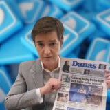 Šta radi premijerka u radno vreme? 3