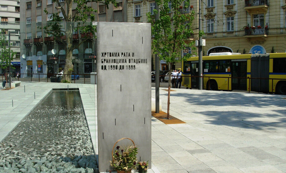 Vesić nije ispunio obećanje: Udruženje ratnih vojnih invalida Beograda najavljuje protest na Savskom trgu zbog spomenika 1