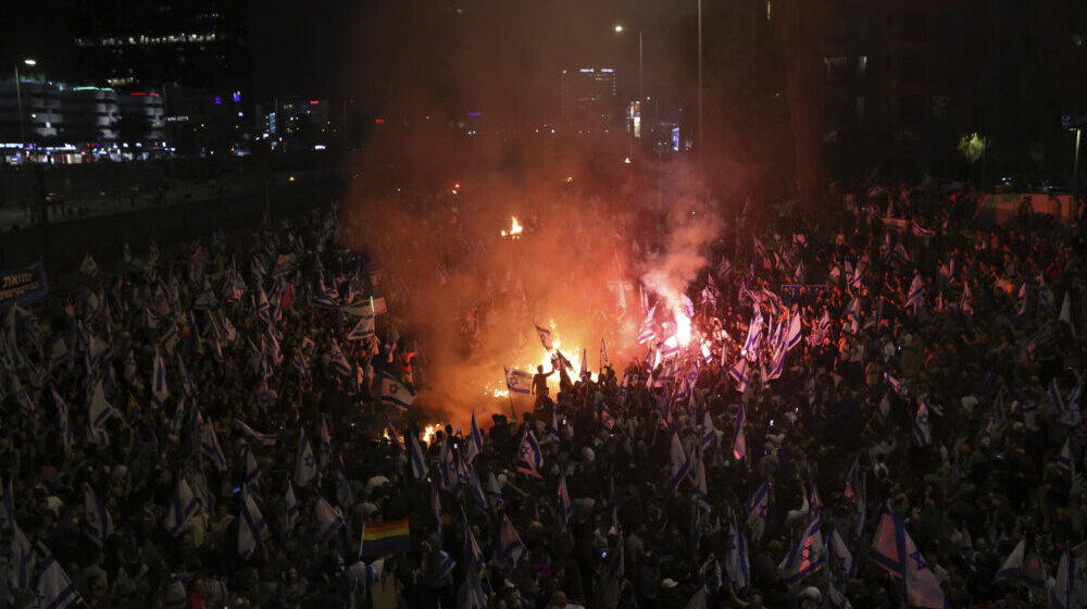 Masovni protesti izbili širom Izraela posle smene ministra odbrane 1