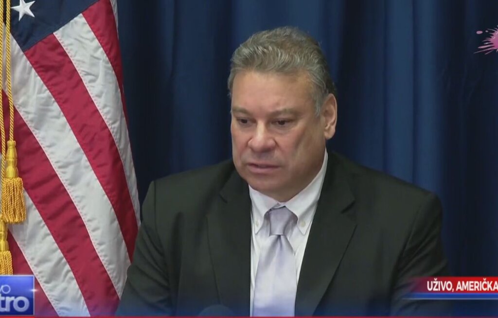 Uz ZSO, evropski predlog prihvatljiv: Radomir Lazović nakon sastanka opozicije sa Gabrijelom Eskobarom 2 Uz ZSO, evropski predlog prihvatljiv: Radomir Lazović nakon sastanka opozicije sa Gabrijelom Eskobarom 2