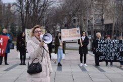 “Solidarno sa ženama Avganistana, Irana, Sirije i Ukrajine”: Ženski mars u Nišu povodom Međunarodnog dana žena 8