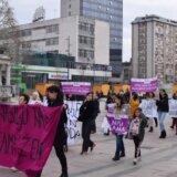 “Solidarno sa ženama Avganistana, Irana, Sirije i Ukrajine”: Ženski mars u Nišu povodom Međunarodnog dana žena 13
