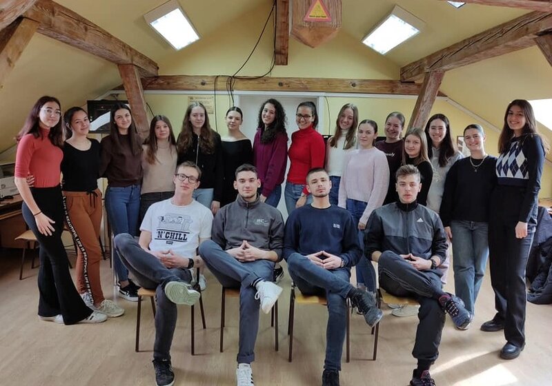 Na nacionalni nivo kviza "Mreža čitanja" plasiralo se 14 subotičkih srednjoškolaca 1