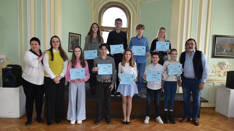 Na Pokrajinskoj smotri 11 mladih recitatora iz Subotice 1