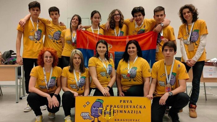 Kragujevački đaci drugi na Balkanu u programiranju lego robota 1