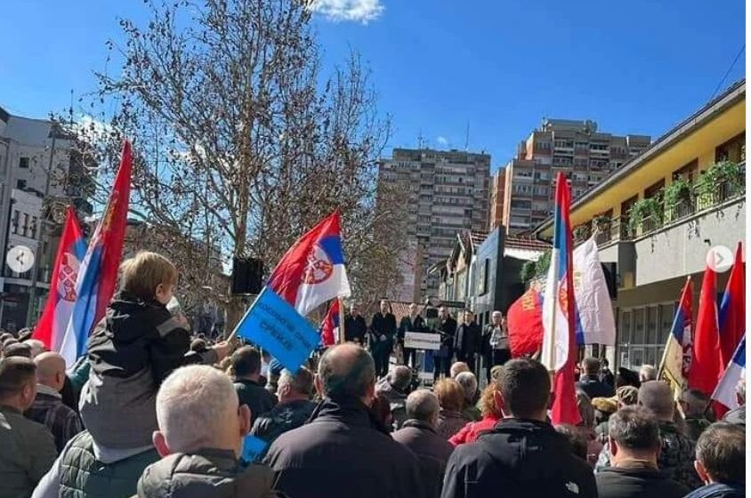 Desni blok u kampanji na jugu Srbije traži izbore na svim nivoima 1
