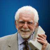 Čovek koji nije prihvatao da je nešto nemoguće: Ko je Martin Kuper, izumitelj mobilnog telefona? 1
