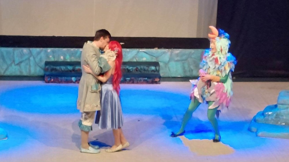 Predstava zaječarskog teatra "Mala sirena" odigrana u Svilajncu 1