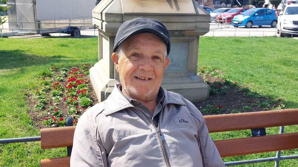 "Ma kakva penzija, od nje nemam za pola meseca, ali Vučić vodi Srbiju dobro": Zaječarski penzioneri za Danas 3