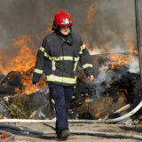 Zrenjanin: Vatrogasci gase požar u jednoj zgradi u Đure Jakšića 3
