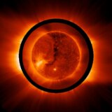 Pojavila se velika rupa na Suncu: Da li nas u petak očekuje još jedan nebeski spektakl? 4