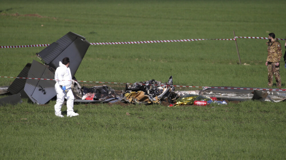 Sudarila se dva aviona u blizini Rima, poginuli piloti 1