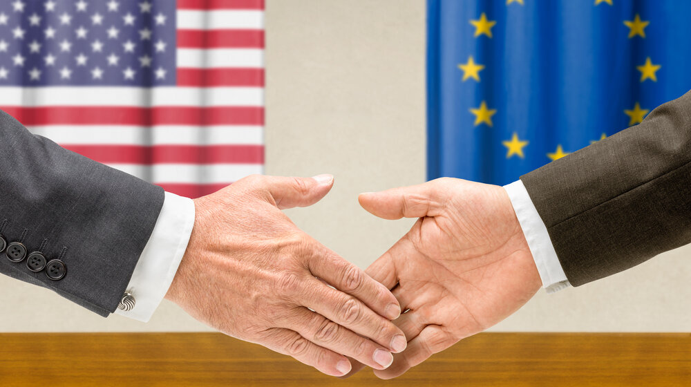 Mediji: Susret Bajdena i Fon der Lajen uvod u pregovore o slobodnoj trgovini EU i SAD 1