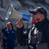 Protesti ispred osnovnih sudova u Podgorici i Kotoru 2