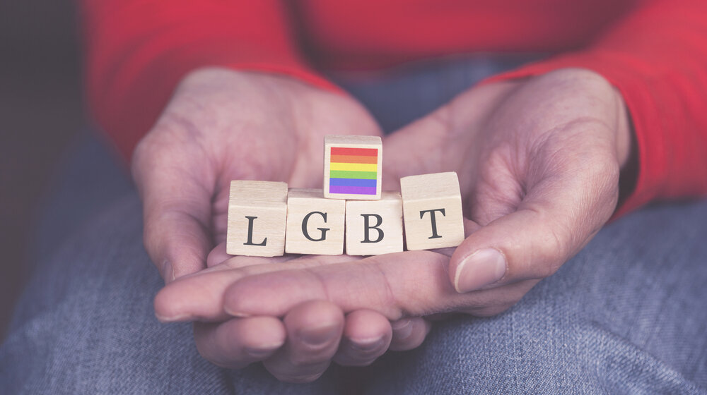 Oštre kritike na novi zakon protiv LGBT+ osoba u Iraku 10