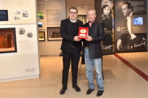 Udo Kir, laureat 51. Festa: Obožavam popularnost i slavu, oni koji kažu da to ne žele i da im ne prija, lažu! 2 Udo Kir, laureat 51. Festa: Obožavam popularnost i slavu, oni koji kažu da to ne žele i da im ne prija, lažu! 2