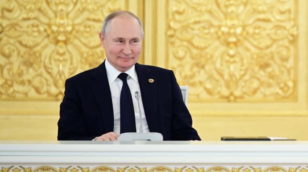 Dobitnica Nobelove nagrade apelovala na zvaničnike Južne Afrike: Ne puštajte Putina u državu 1