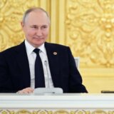 Dobitnica Nobelove nagrade apelovala na zvaničnike Južne Afrike: Ne puštajte Putina u državu 1