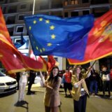 Koliko građana Crne Gore podržava ulazak svoje zemlje u EU, a koliko je protiv? 8