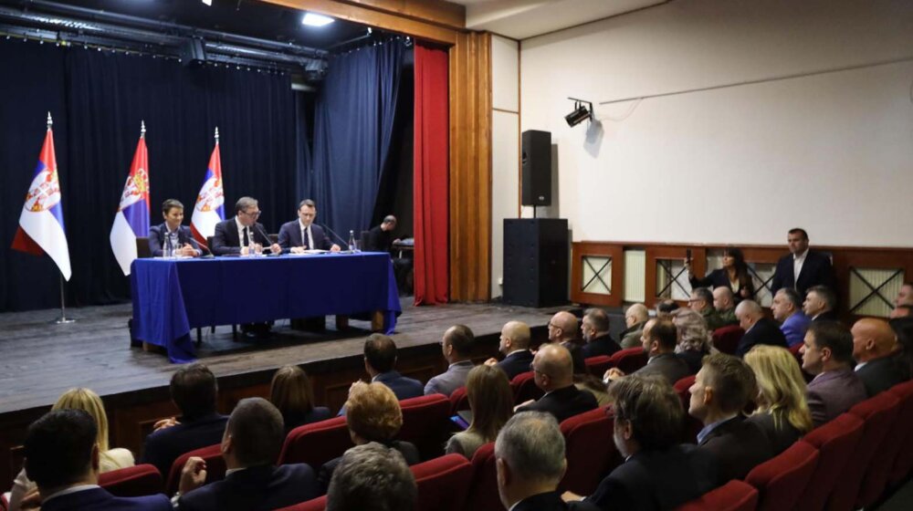 Ko iz opozicije najviše polemiše o viznoj liberalizaciji za kosovske Srbe: "Majkan" im ispregovarao status 1