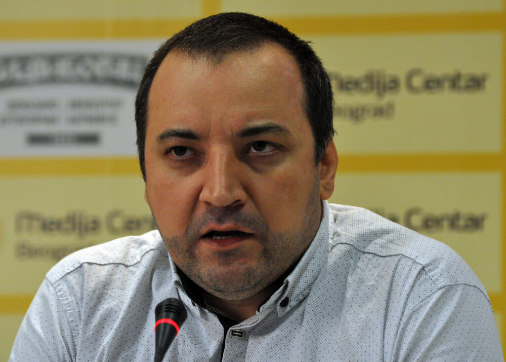 Da li je dijalog opozicije i vlasti, nakon izborne krađe, uopšte moguć? 3