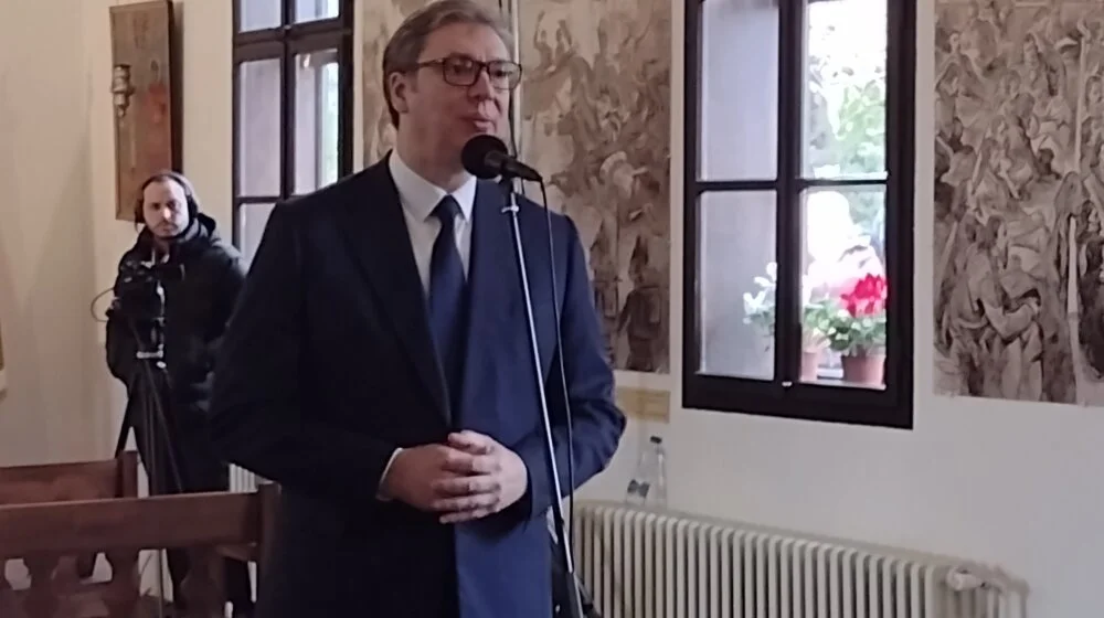 Ko je sve čestitao Vučiću Sretenje? 8