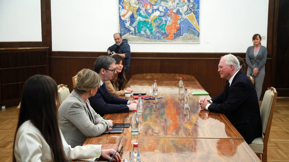 Situacija na Kosovu tema razgovora Vučića i Hila 1