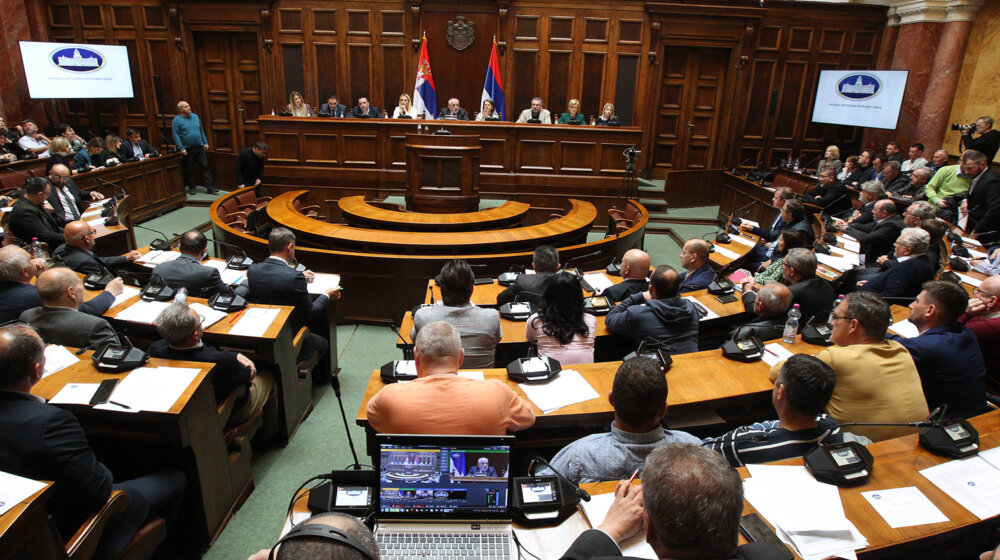 Odbor za poljoprivredu pokazao da nešto ne štima u naprednjačkom raju: Sagovornici Danasa o varnicama na relaciji Marijan Rističević- Jelena Tanasković 1