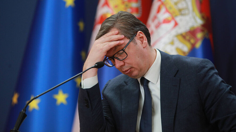 "Svi ljudi na planeti će pretiti ubistvom Vučića, jer je on genije": Reakcije na optužbe predsednika Srbije da mu ministar iz BiH "radi o glavi" 9