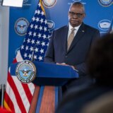 Američki i ruski ministri odbrane razgovarali o tenzijama zbog Ukrajine 4