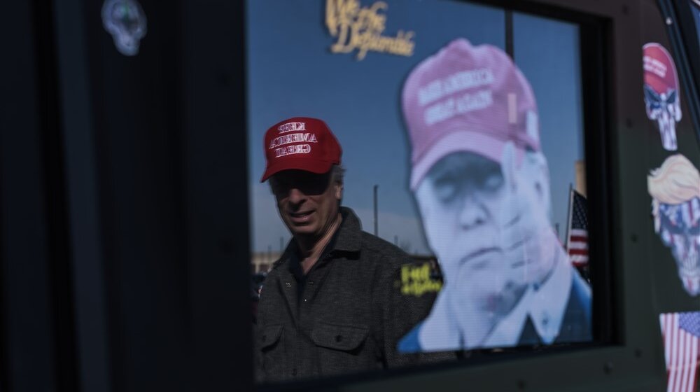 Zašto je Tramp i dalje favorit Republikanaca za predsedničku nominaciju, uprkos optužnici protiv njega? 1