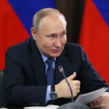 Putin sa ambasadorima u Kremlju: "Otvoreni smo za partnerstvo sa svima, odnosi Rusije i SAD u dubokoj krizi" 6