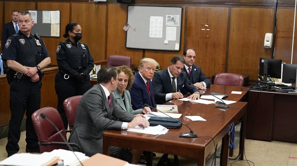 Na visokim funkcijama uprkos sudskim procesima: Koji su svetski lideri krivično gonjeni? 1