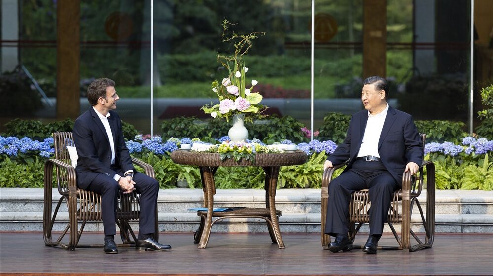 Politiko: Si je pokušao da privuče Francusku na svoju stranu, ali ga je u tome omeo dolazak šefice EU 1