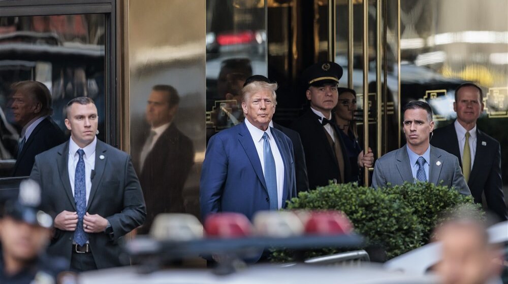 Tramp najavio žalbu na presudu: "Nemam ideju ko je ta žena" 1