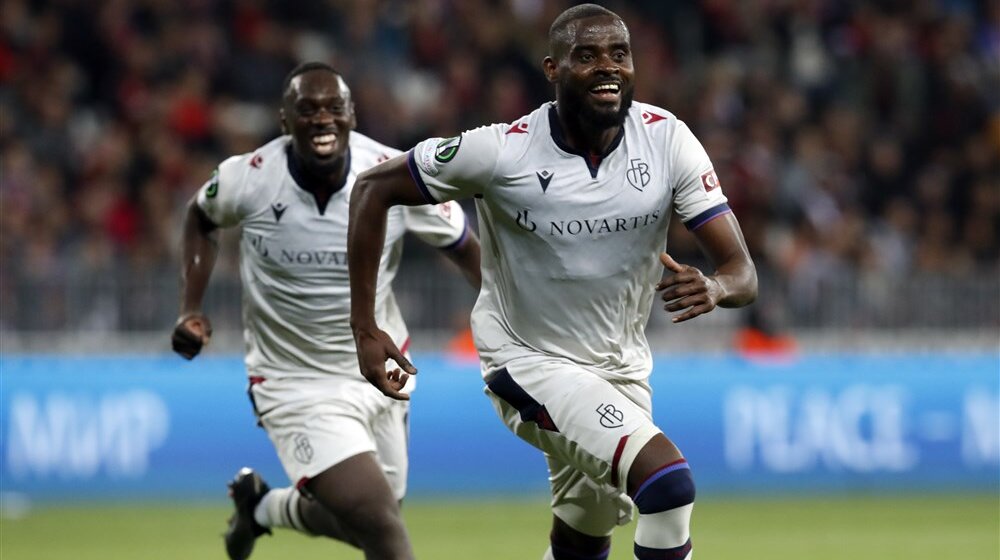 Bazel poslednji polufinalista Lige konferencija 1