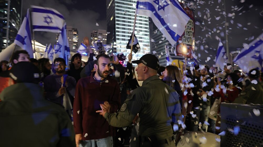Protivnici reforme pravosuđa u Izraelu nastavili proteste pred sednicu parlamenta 1