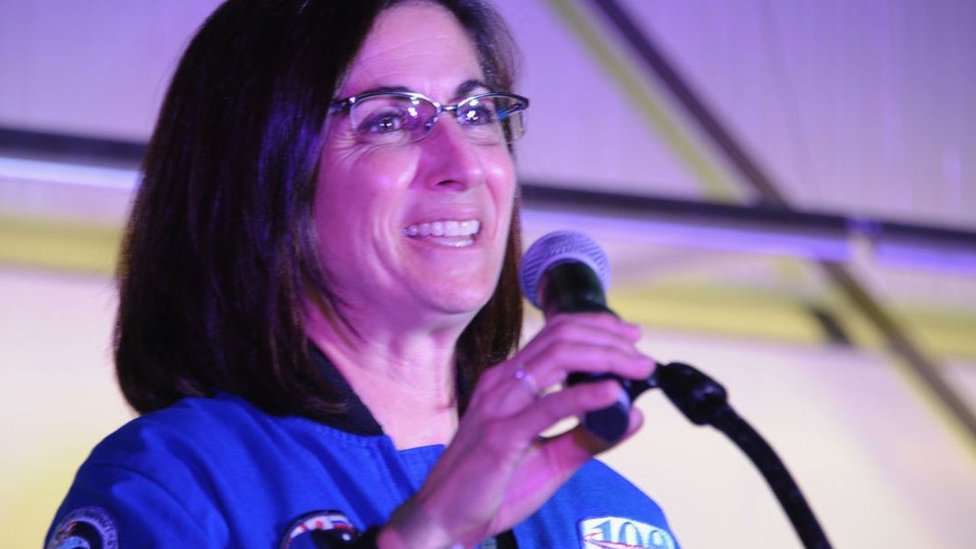 Svemir i hrana: Šta jedu astronauti i kako se bore sa lebdećom hranom 2 Nikol Stot