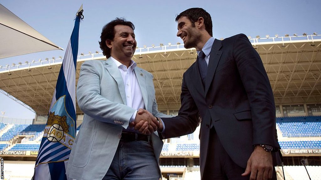Šeik Abdula-al Tani (levo) postao je vlasnik Malage 2010. godine