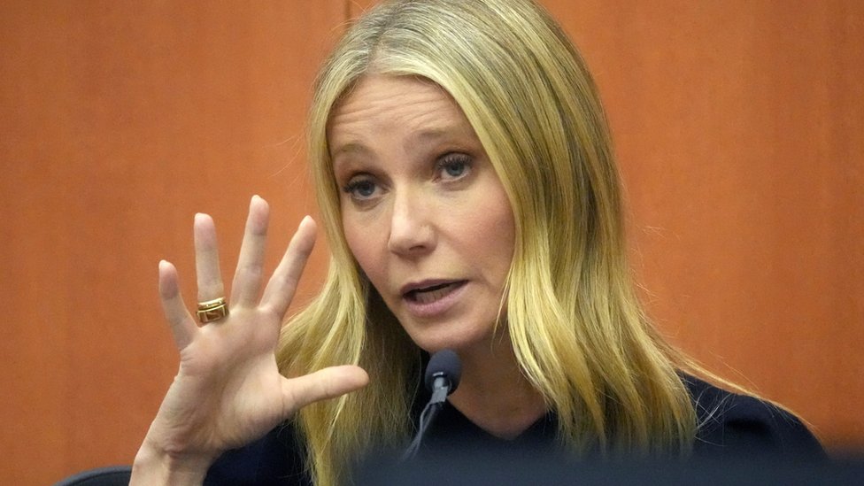 Suđenje Gvinet Paltrou: Šest najupečatljivijih trenutaka sa skijaškog procesa, od slatkiša do Tejlor Svift 6 Gvinet Paltrou na sudu