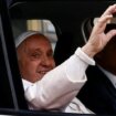 Katolička crkva: Papa Franja bio u bolnici tri dana zbog respiratorne infekcije 17