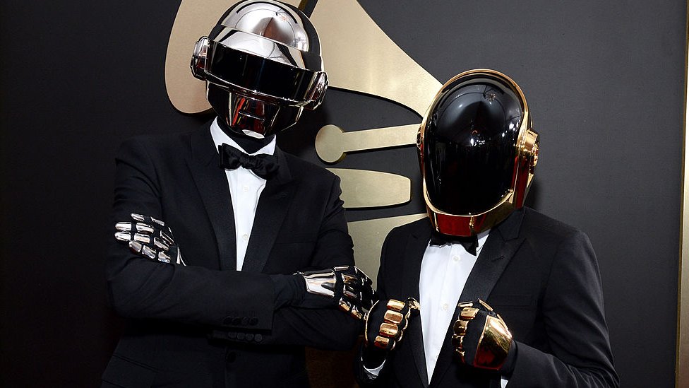 Francuska i muzika: Život posle skidanja kacige Daft Panka - balet i veštačka inteligenciji 4 Daft Punk at the Grammys