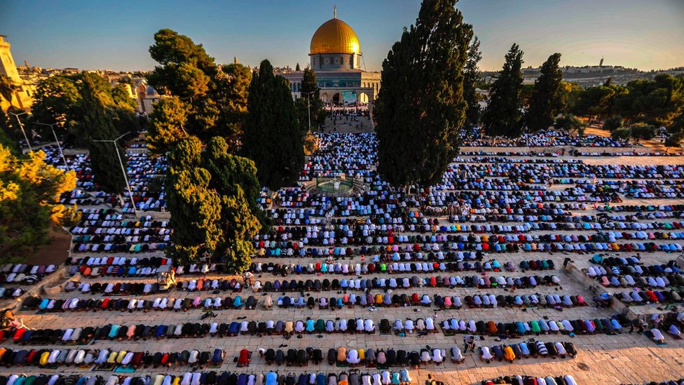 Palestinian Muslim worshippers pray on July 31, 2020 at the al-Aqsa Mosque compound in Jerusalem's old city