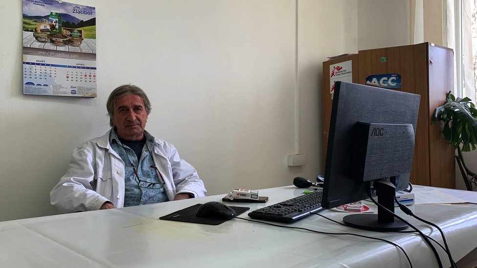 BBC u 'medicinskoj pustinji' na jugu Srbije: „Doktor nas spašava, da njega nema..." 2 Dušan Novaković