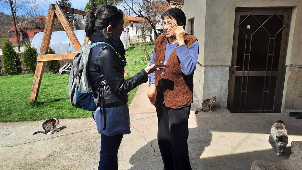 BBC u 'medicinskoj pustinji' na jugu Srbije: „Doktor nas spašava, da njega nema..." 8 Selo Vlase