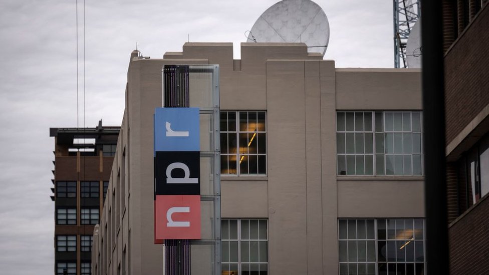 Amerika i novinarstvo: Nacionalni javni radio NPR odlazi sa Tvitera, nakon što su obeleženi kao „medij koji finansira vlada" 1 Photo of NPR headquarters in Washington, DC